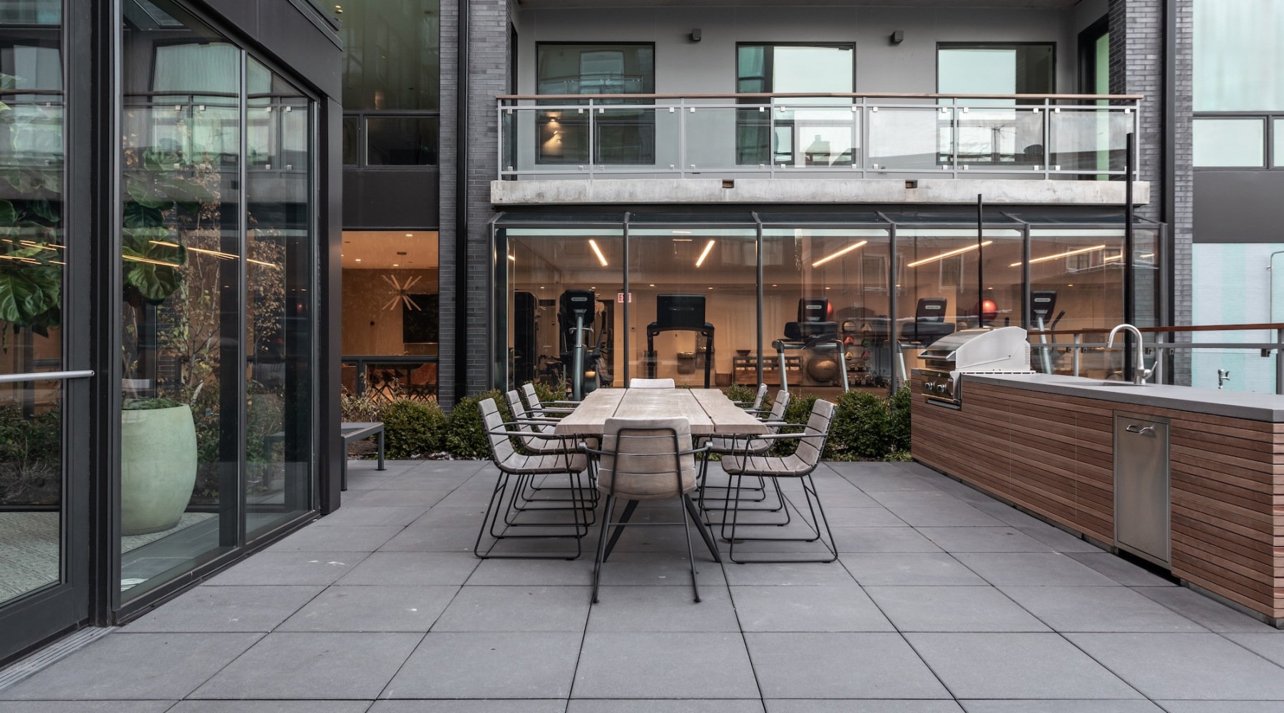 outside courtyard with seating